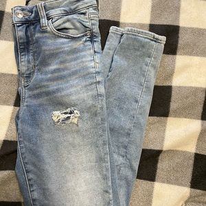 Distressed American Eagle Next Level Stretch Super Hi Rise Jeggings